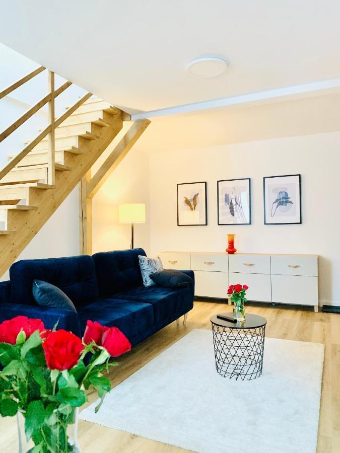 Apartament W Samym Sercu Miasta Z Darmowym Parkingiem Pod Zlotym Lwem -Hotel VI Kłodzko Exteriör bild